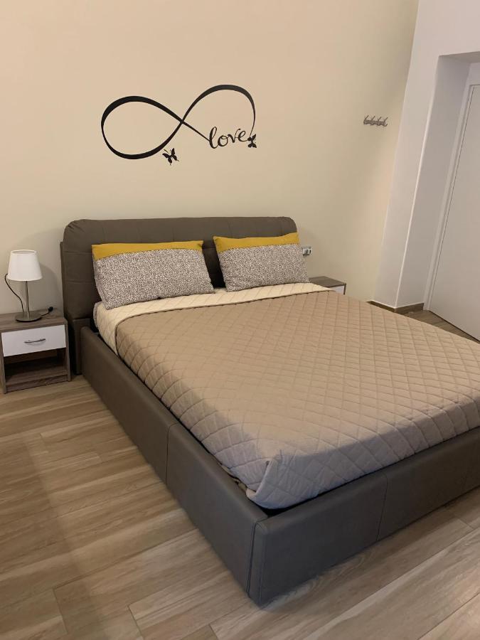 B&B Piano Romano -Con Parcheggio Privato Gratuito- Фоджиа Экстерьер фото