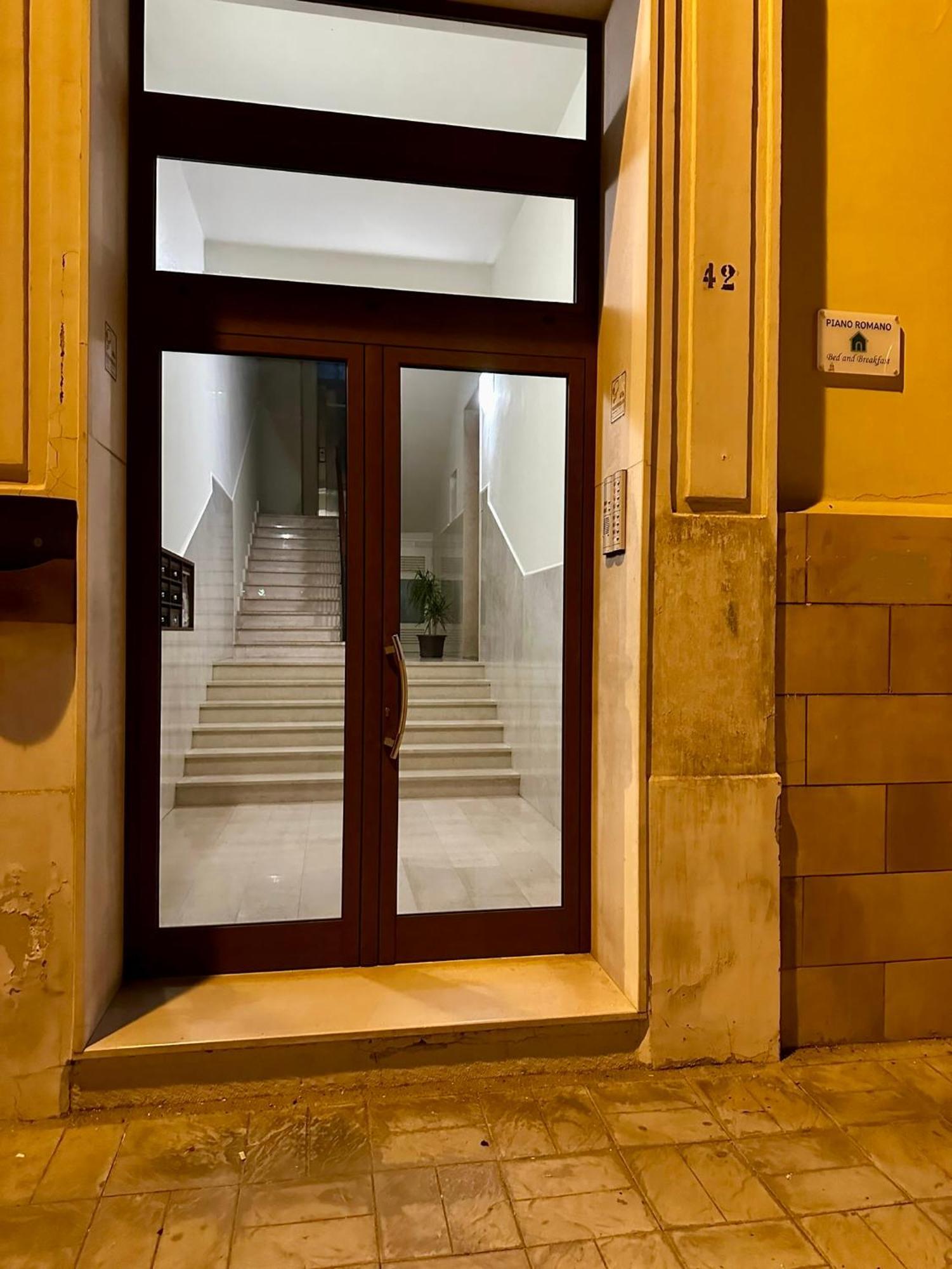 B&B Piano Romano -Con Parcheggio Privato Gratuito- Фоджиа Экстерьер фото
